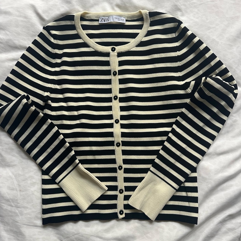 Zara Monochrome Striped Knitwear